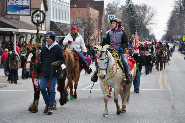 Christmas horse parade